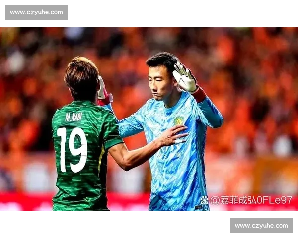 里程碑!何宇鹏百场夜助国安 4-3 逆转,边路利刃书写新章 里程碑!何宇鹏百场夜助国安 4-3 逆转,边路利刃书写新章