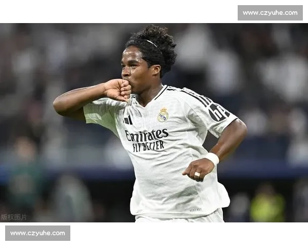 布安加盛赞昔日搭档:萨利巴当世第一中卫,姆巴佩乃锋线天花板 布安加盛赞昔日搭档:萨利巴当世第一中卫,姆巴佩乃锋线天花板